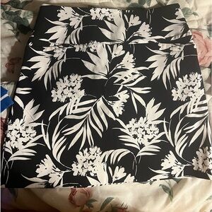 S.C & CO black-and-white squirt brand new never been worn, no tags